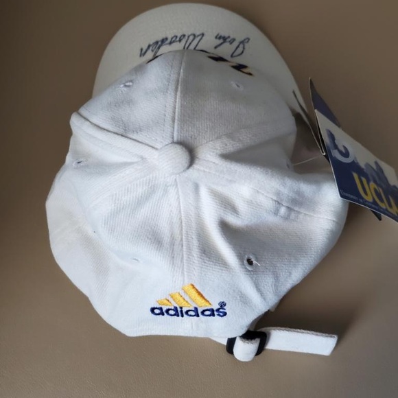 Cap signed by the John Wooden (wizard of Westwood) - Picture 5 of 5